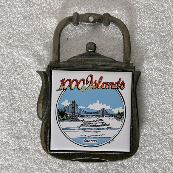 Vintage Metal Teapot Shaped Trivet W Ceramic Tile 1000 Islands  Canada - Picture 1 of 11